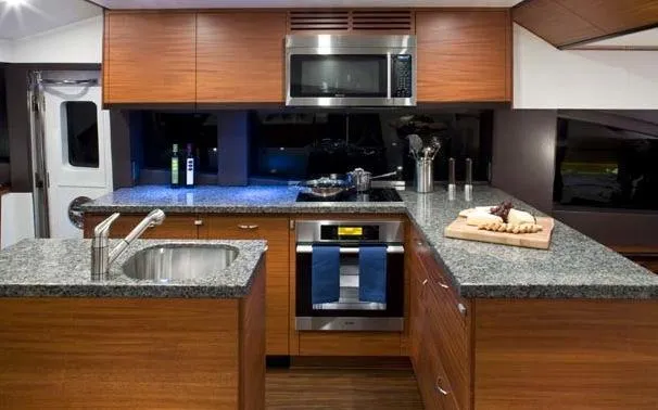 Elsewhere Yacht Photos Pics 