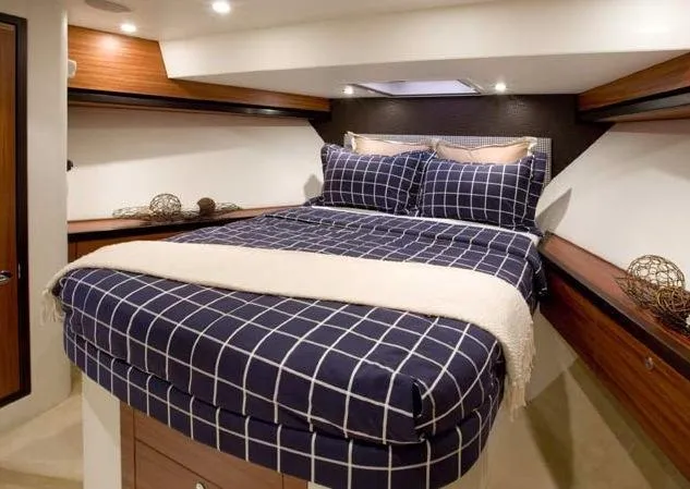 Elsewhere Yacht Photos Pics 