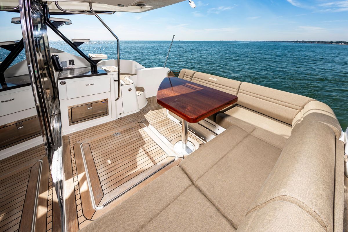 2015 Sea Ray 50 