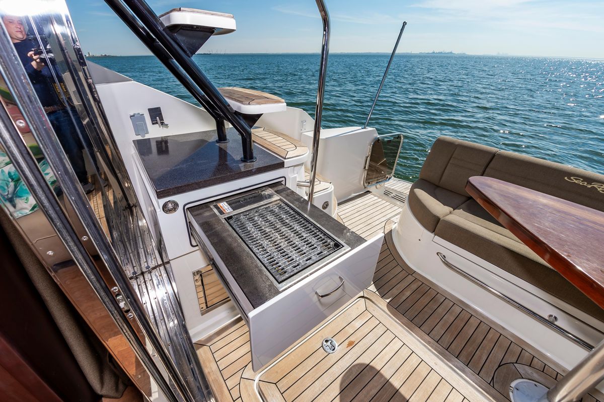 2015 Sea Ray 50 