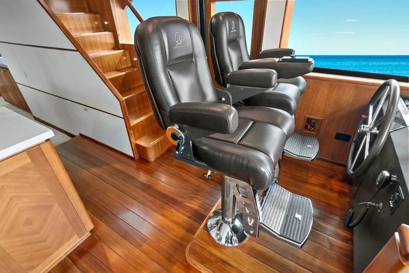 "claire" Yacht Photos Pics 