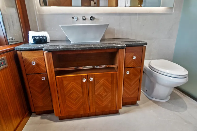 "claire" Yacht Photos Pics 