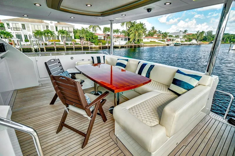 "claire" Yacht Photos Pics 