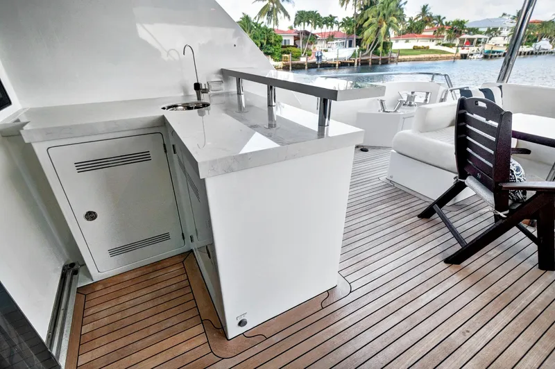 "claire" Yacht Photos Pics 