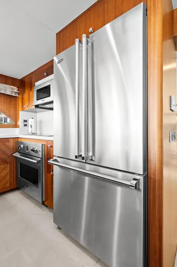 "claire" Yacht Photos Pics 