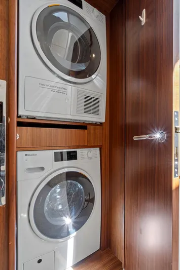 "claire" Yacht Photos Pics 