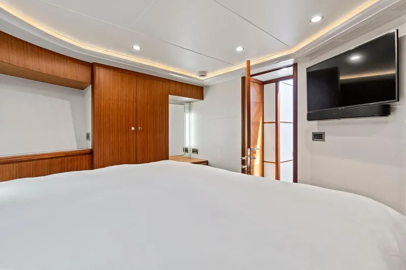 "claire" Yacht Photos Pics 