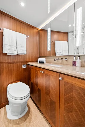 "claire" Yacht Photos Pics 