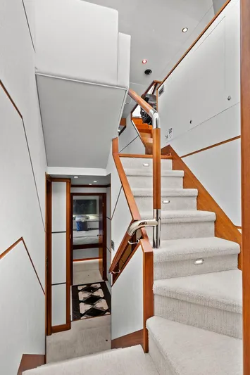 "claire" Yacht Photos Pics 