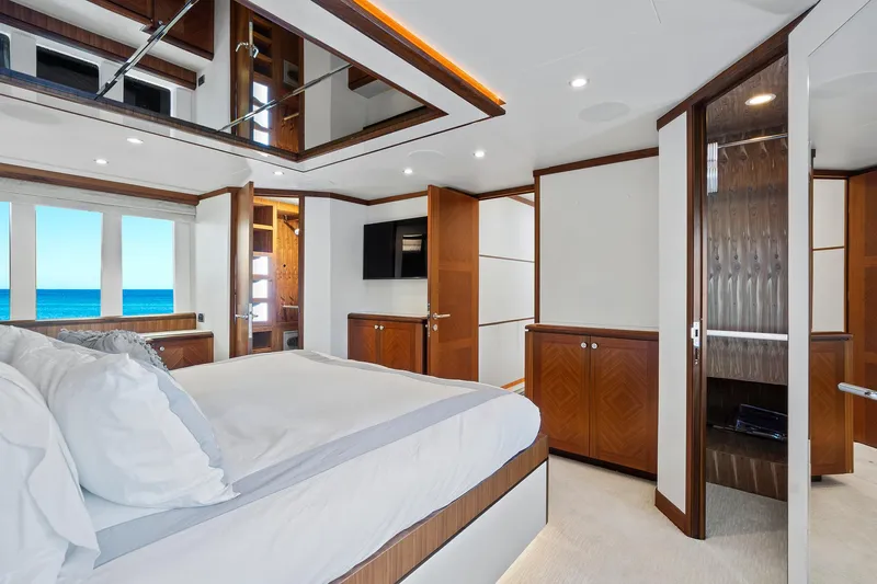 "claire" Yacht Photos Pics 