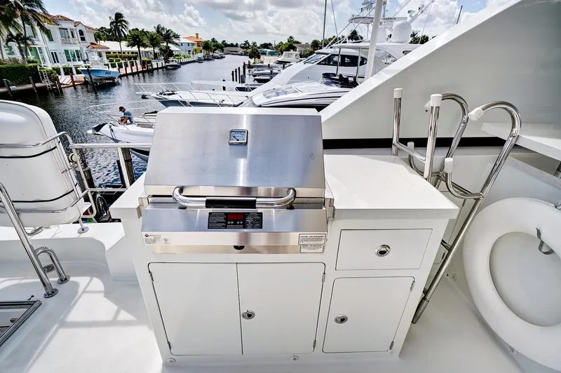 "claire" Yacht Photos Pics 