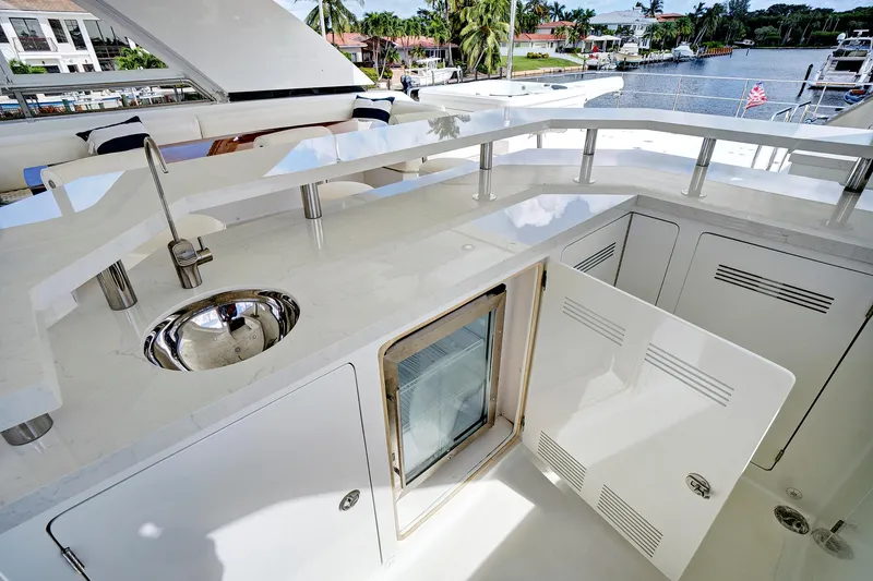 "claire" Yacht Photos Pics 