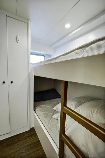 "claire" Yacht Photos Pics 