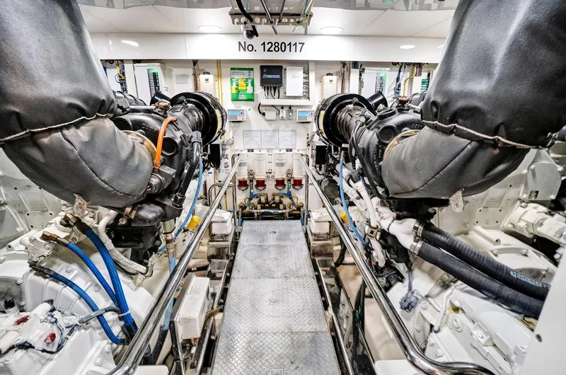 "claire" Yacht Photos Pics 