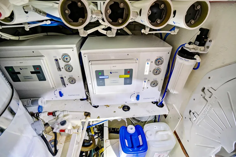 "claire" Yacht Photos Pics 