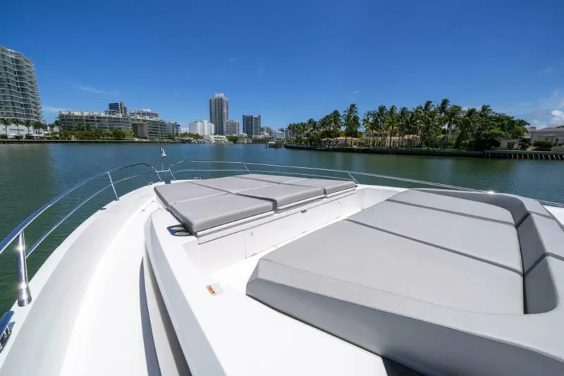  Yacht Photos Pics 2024 Sunseeker Superhawk 55 - Image 32