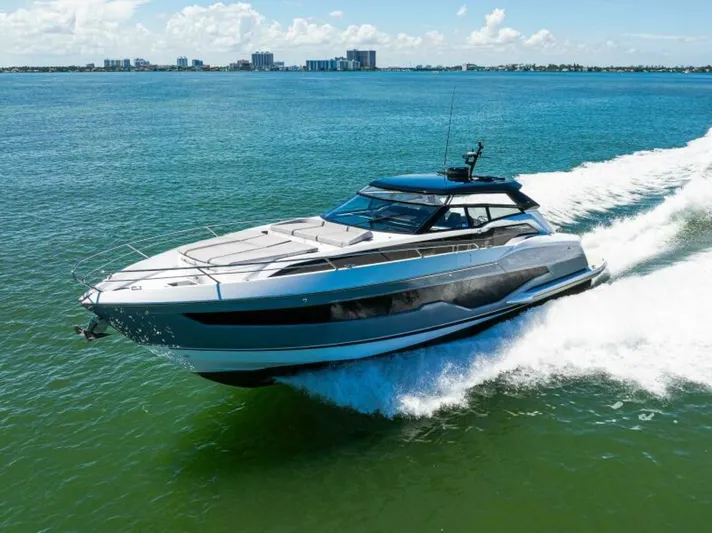  Yacht Photos Pics 2024 Sunseeker Superhawk 55 - Image 1