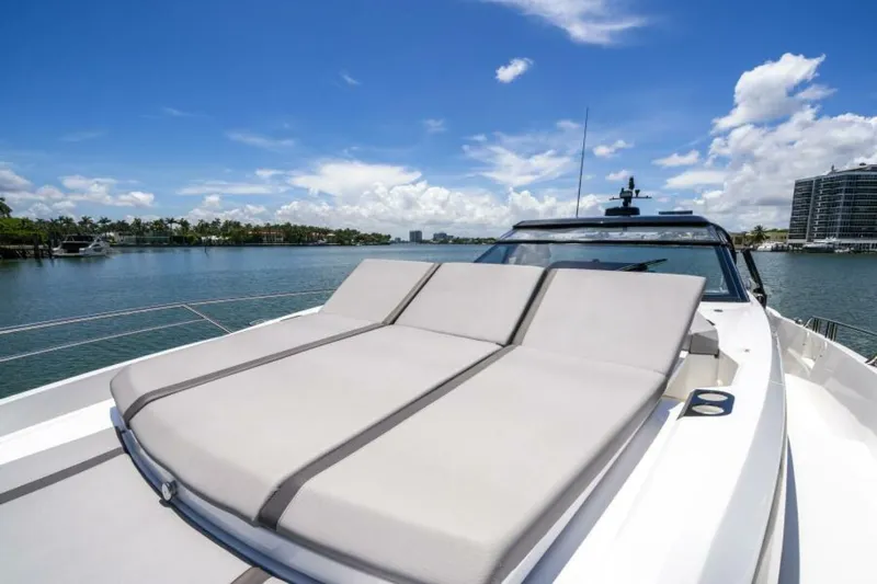  Yacht Photos Pics 2024 Sunseeker Superhawk 55 - Image 33