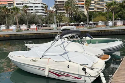 2000 Rinker 180 Bowrider