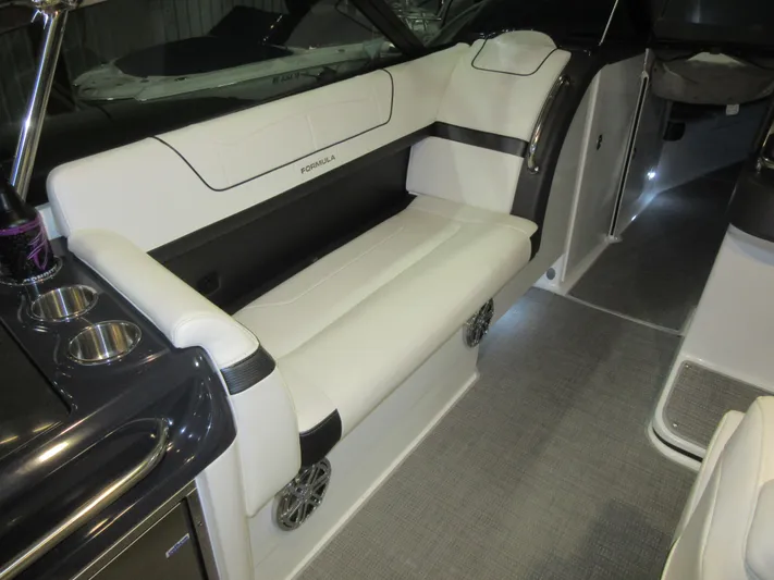  Yacht Photos Pics Stored Indoors, February 2023