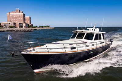 Yacht