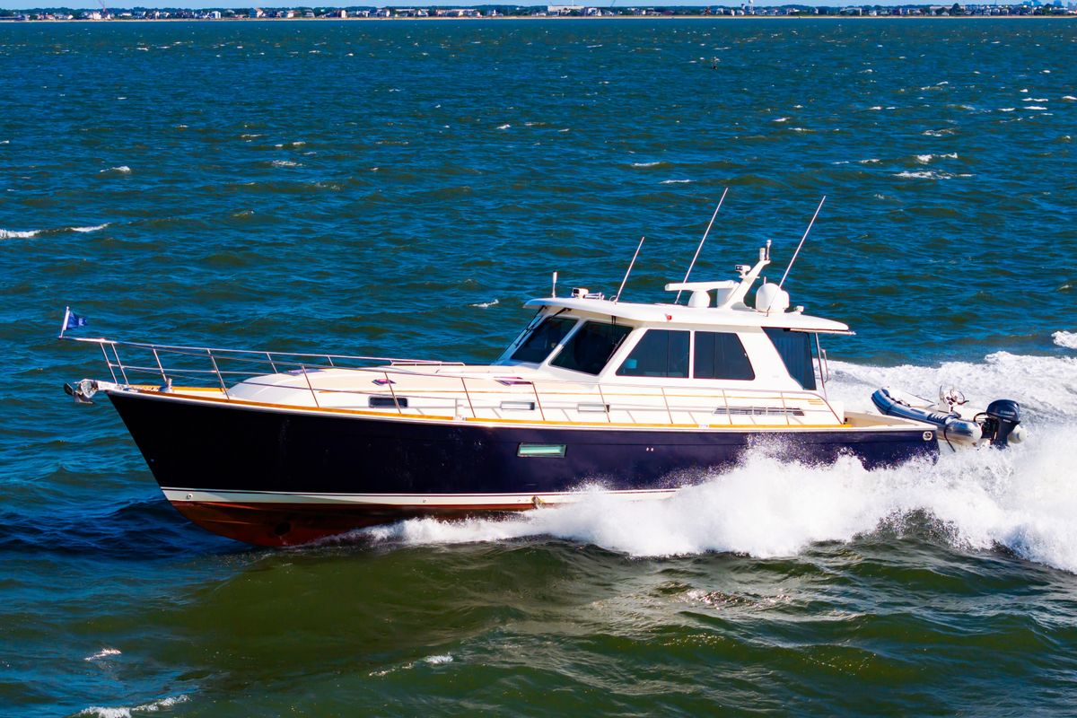 2009 Sabre 52 
