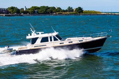Yacht