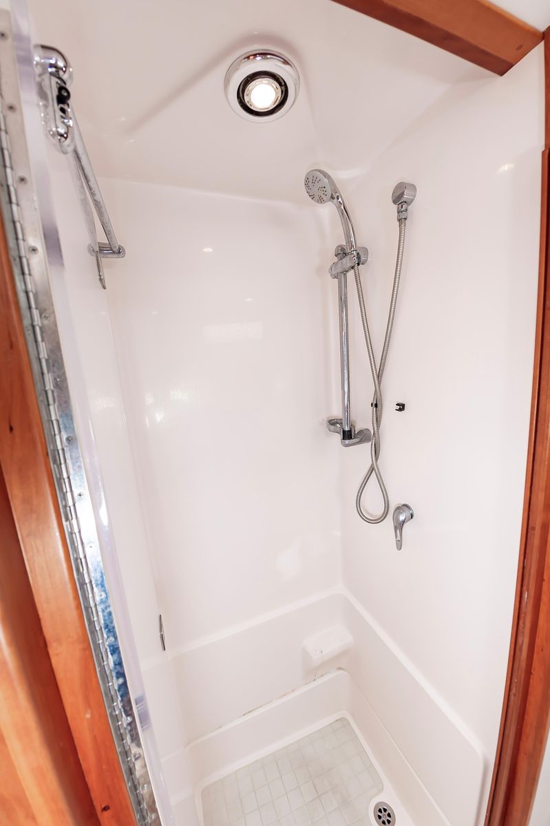 2009 Sabre 52 