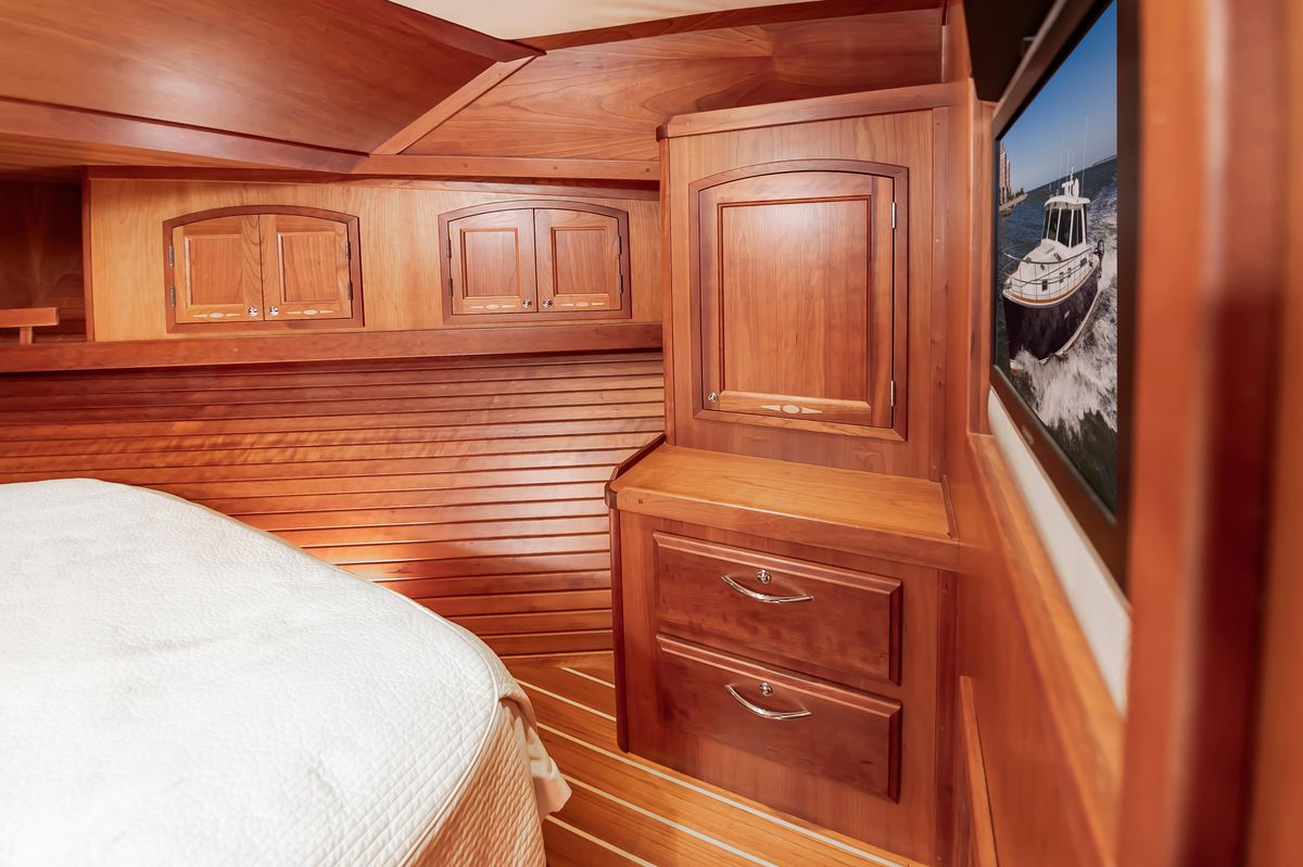 2009 Sabre 52 