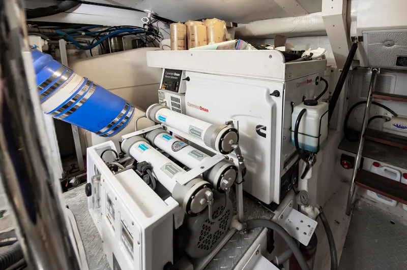 Cur Non Yacht Photos Pics 