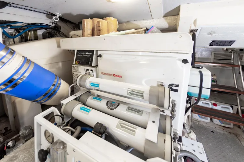 Cur Non Yacht Photos Pics 