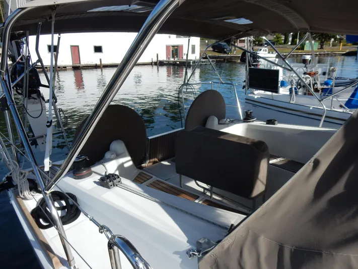 Bliss Yacht Photos Pics 