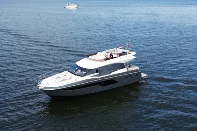 Prestige 520