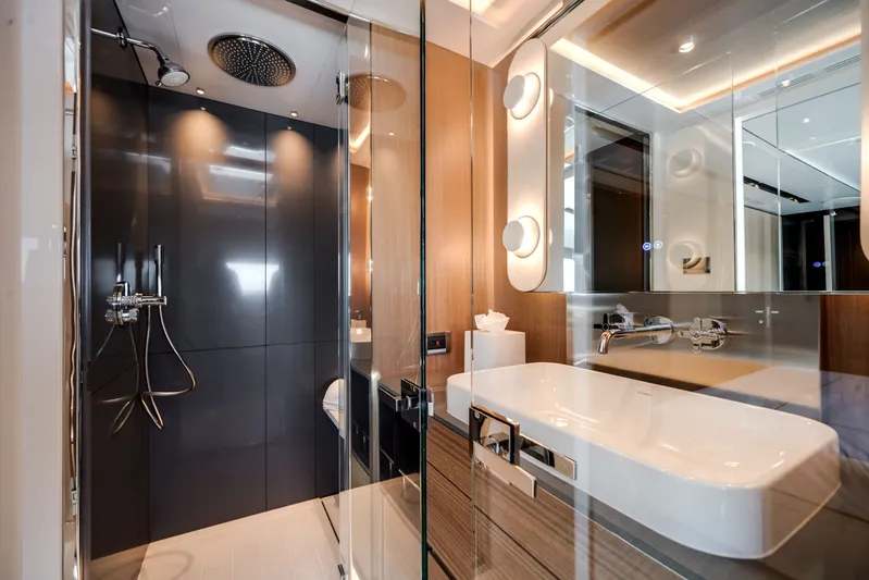  Yacht Photos Pics Luxurious bathroom of the 2026 Ocean Alexander 35P yacht.