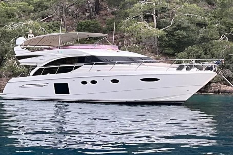 2016 Princess 61 