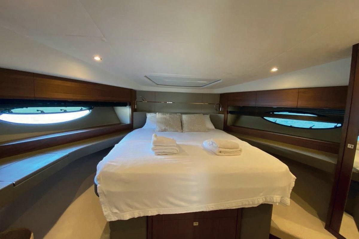 2016 Princess 61 