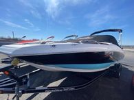 2023 NauticStar 203 DC Full Windshield