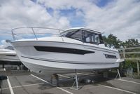2023 Jeanneau Merry Fisher 895 Offshore