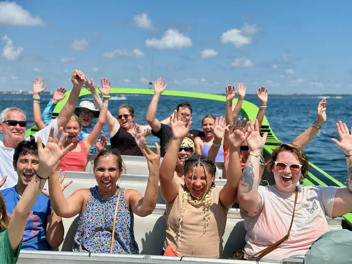 Scream Machine Yacht Photos Pics Group enjoying a ride on a 2016 Smoky Mountain 25 Passenger Jet Boat.