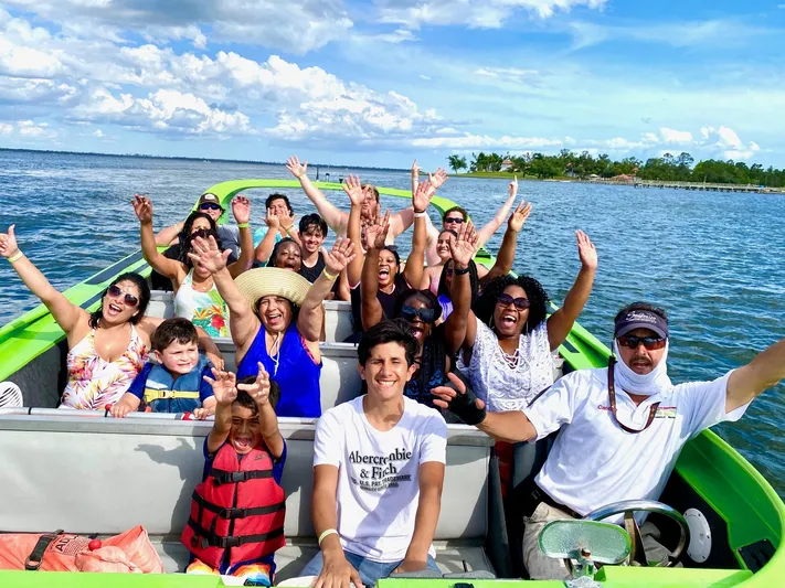 Scream Machine Yacht Photos Pics 