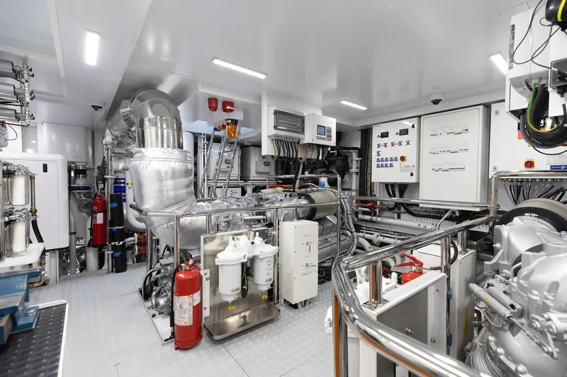 Half Irish Yacht Photos Pics Engine room of 2024 Mangusta Oceano 44 yacht, featuring advanced machinery and control panels.