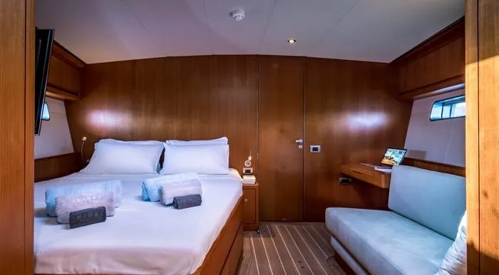 Ikigai Yacht Photos Pics 