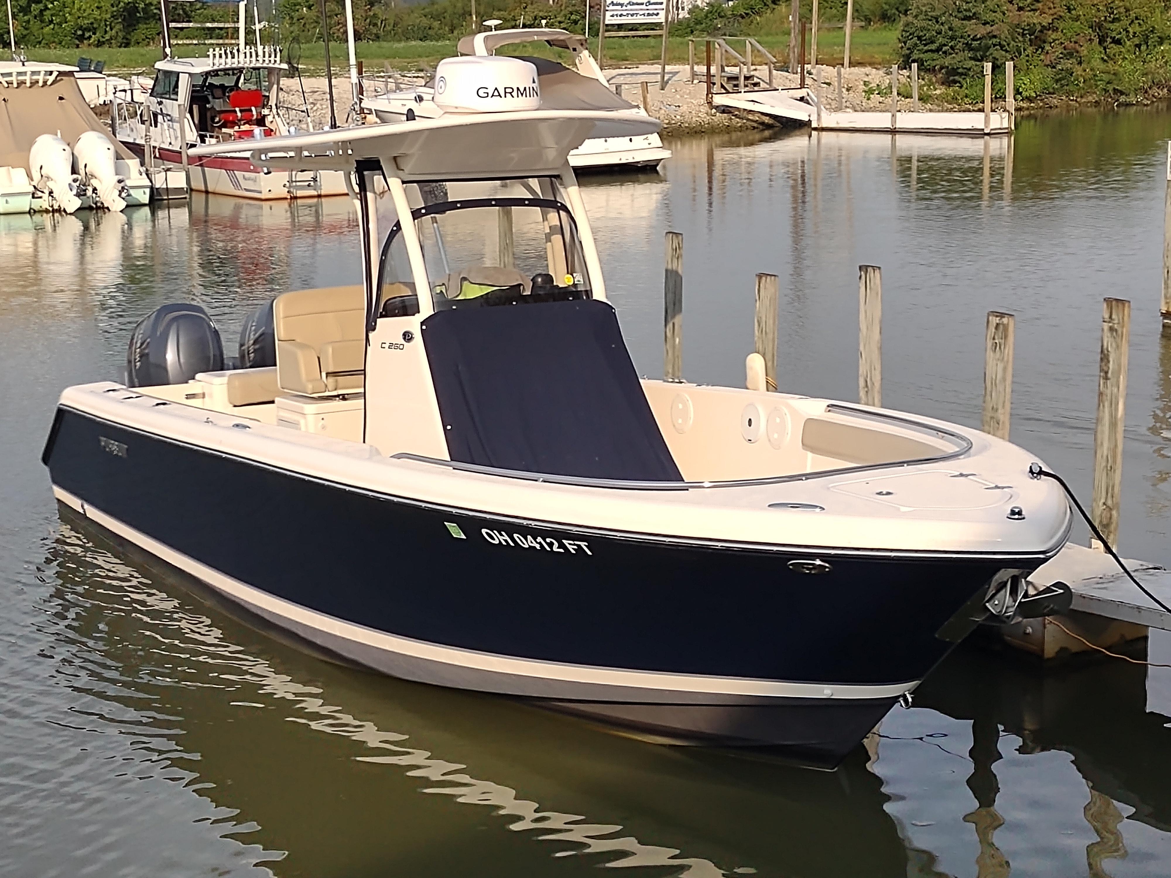 2015 Pursuit C 260 Center Console