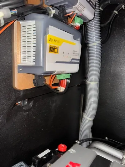 Flight Risk Yacht Photos Pics 