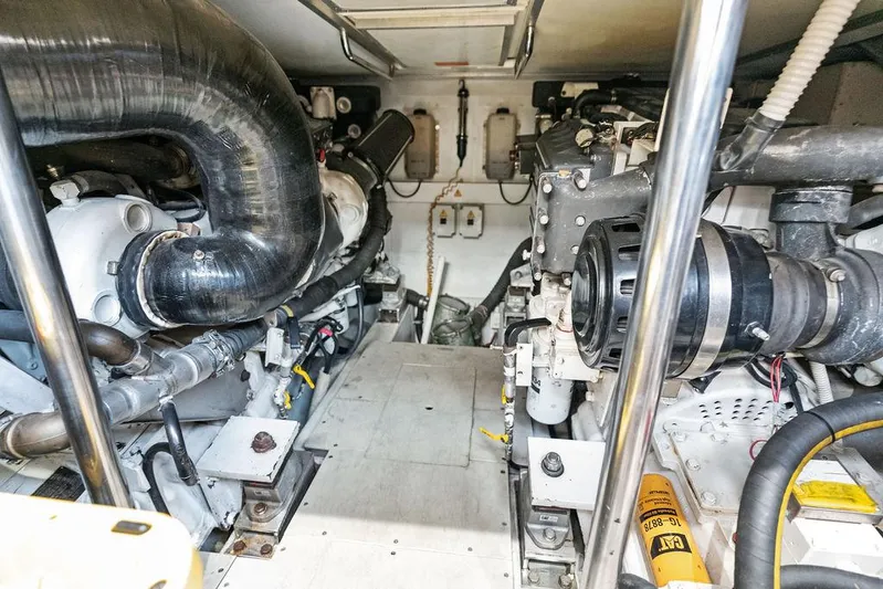 Jb Yacht Photos Pics 