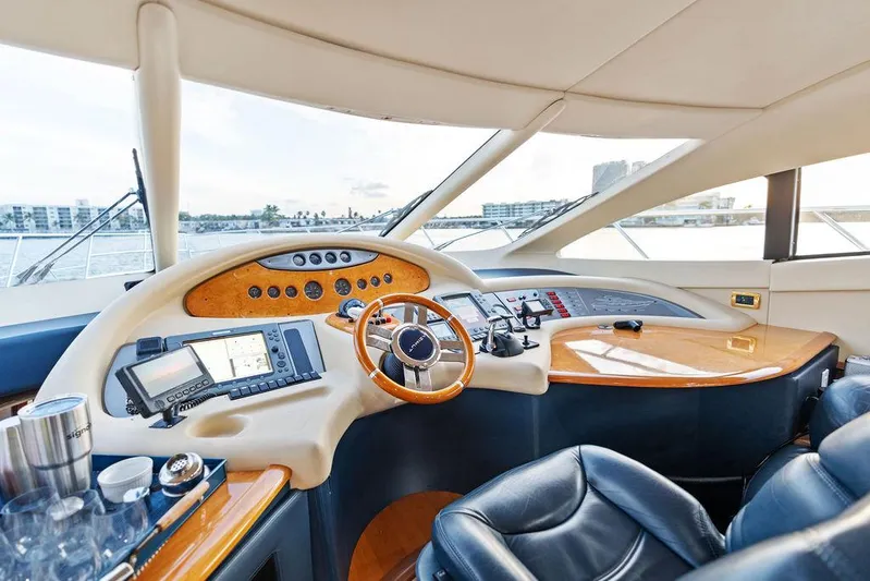 Jb Yacht Photos Pics 