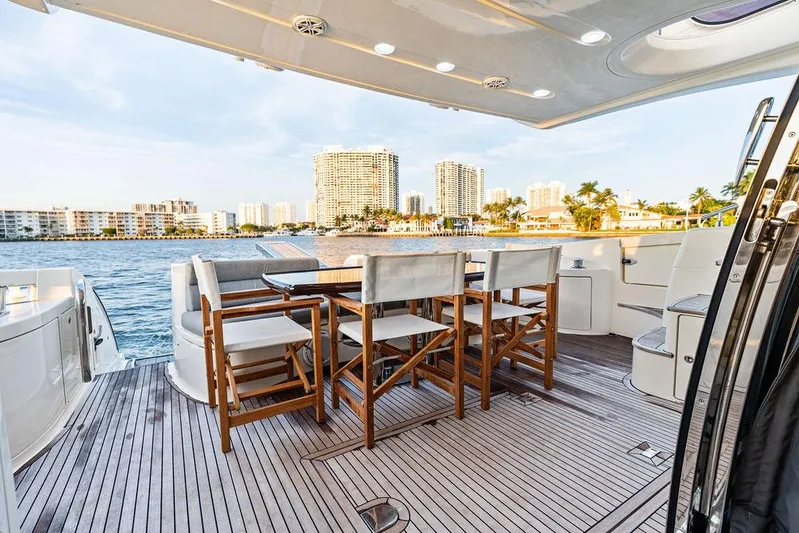 Jb Yacht Photos Pics 