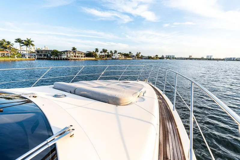 Jb Yacht Photos Pics 