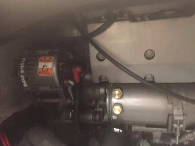 Navigator Yacht Photos Pics Engine compartment of 2002 Island Packet Packet Craft Express 360.