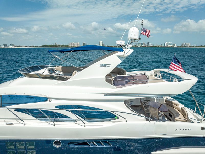 2007 Azimut 680E